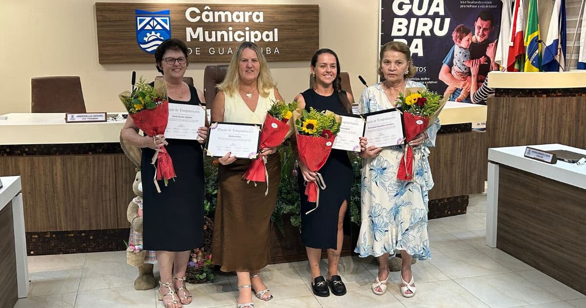 Dia da Mulher: Câmara de Guabiruba presta homenagem á vereadoras - O Município