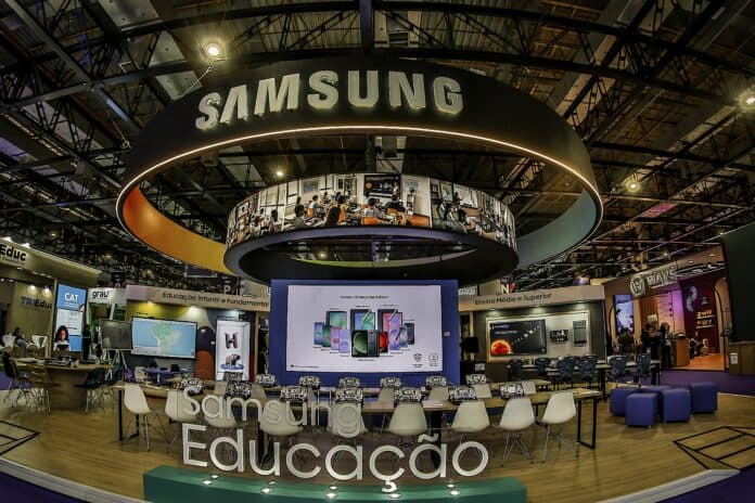 Samsung destaca ecossistema integrado de tecnologia e soluções educacionais na Bett Brasil 2026