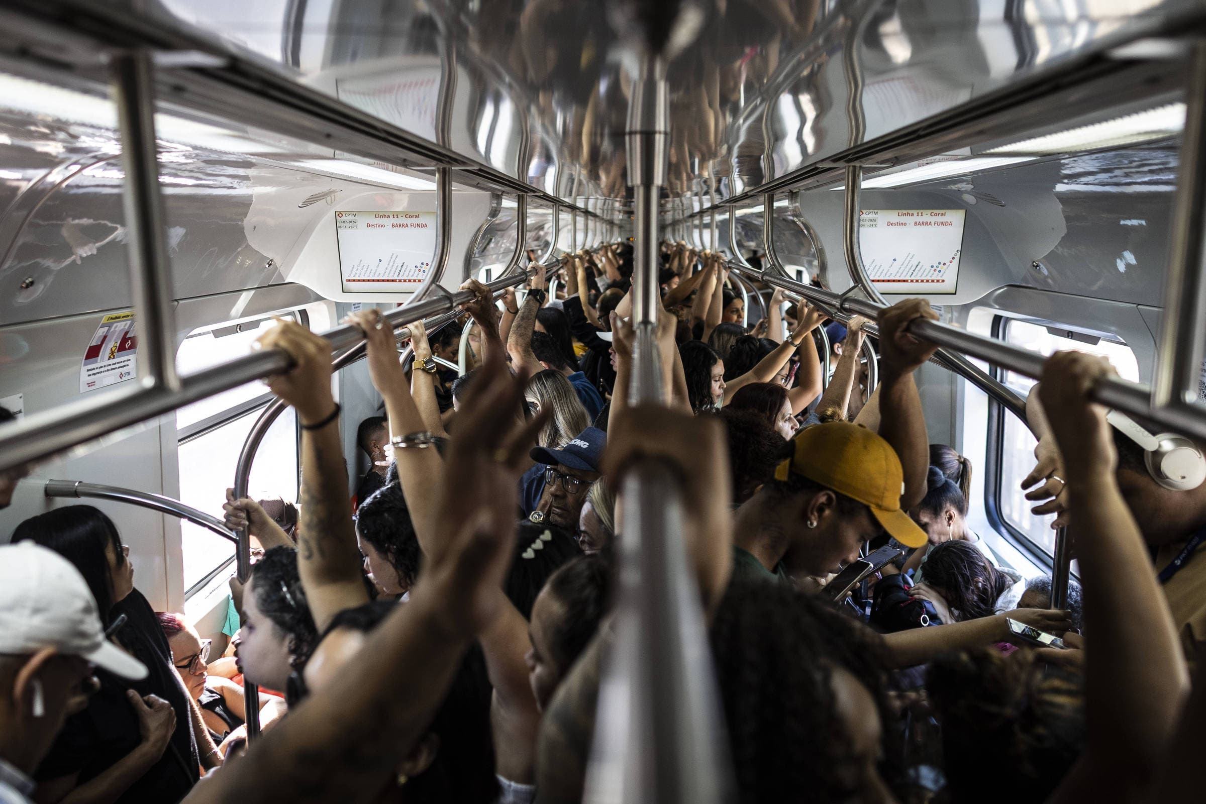 Afinal, o Brasil trabalha menos do que quem?