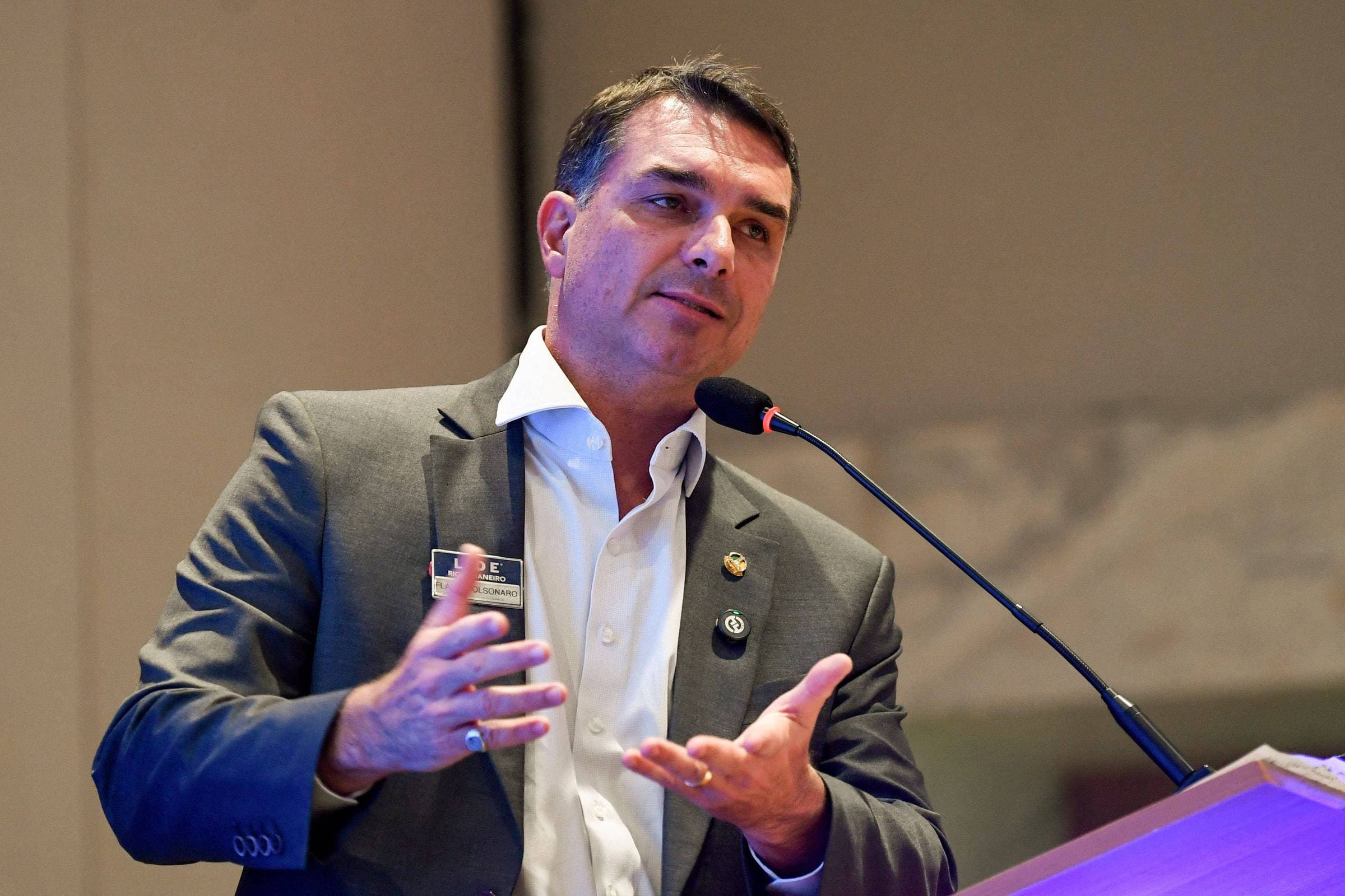 Brasília Hoje: Flávio diz que criará Ministério da Segurança Pública se for eleito presidente