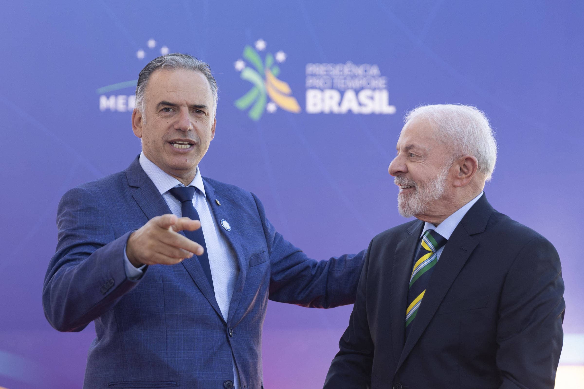 Opinião - Sylvia Colombo: Uruguai teme isolamento com mudança política no Brasil