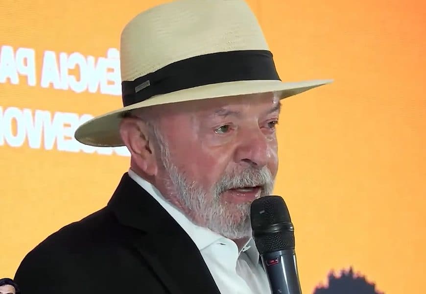 Lula defende investimentos em Educação, C&T e Defesa como prioridade nacional