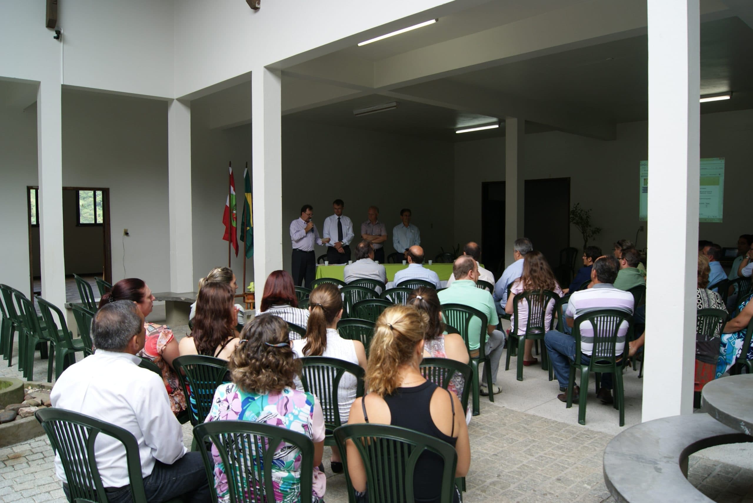 Concurso IFC Videira SC: 2 vagas para professores substitutos abertas