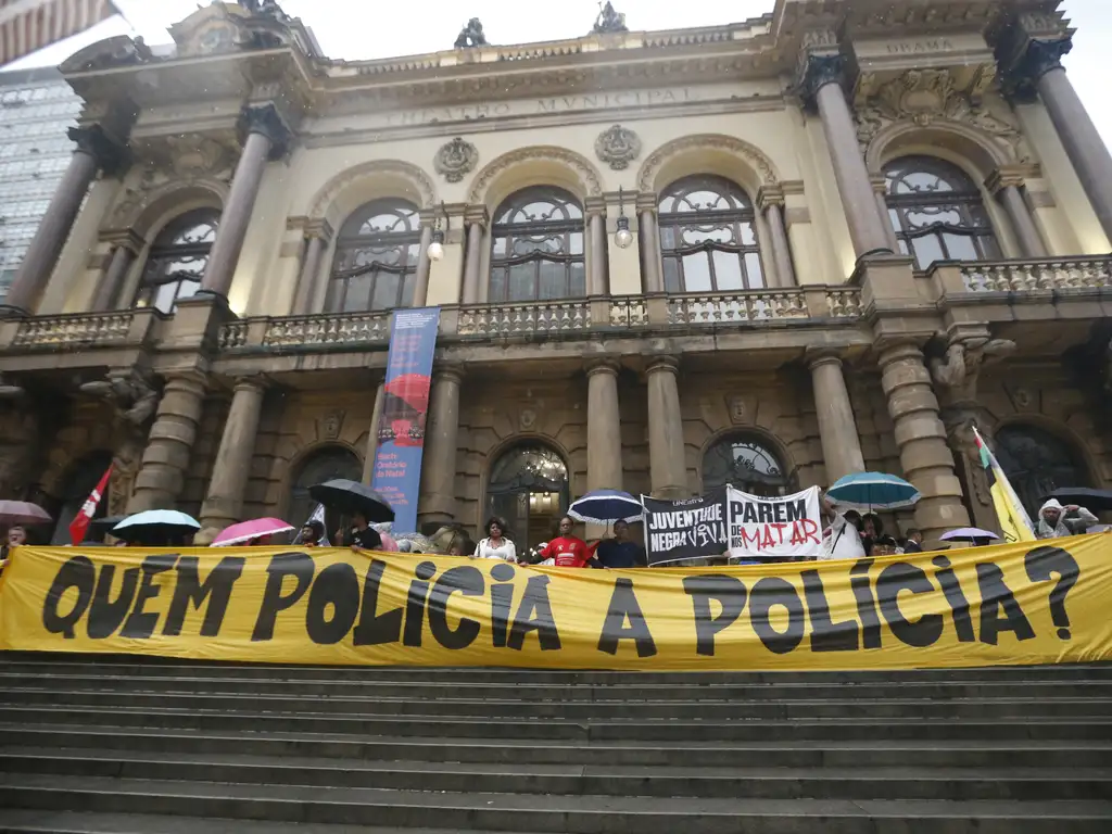 Letalidade Policial Avança no Brasil Ignorando Queda de Homicídios