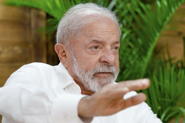 Lula amplia vantagem sobre Flávio Bolsonaro em nova pesquisa BTG/Nexus
