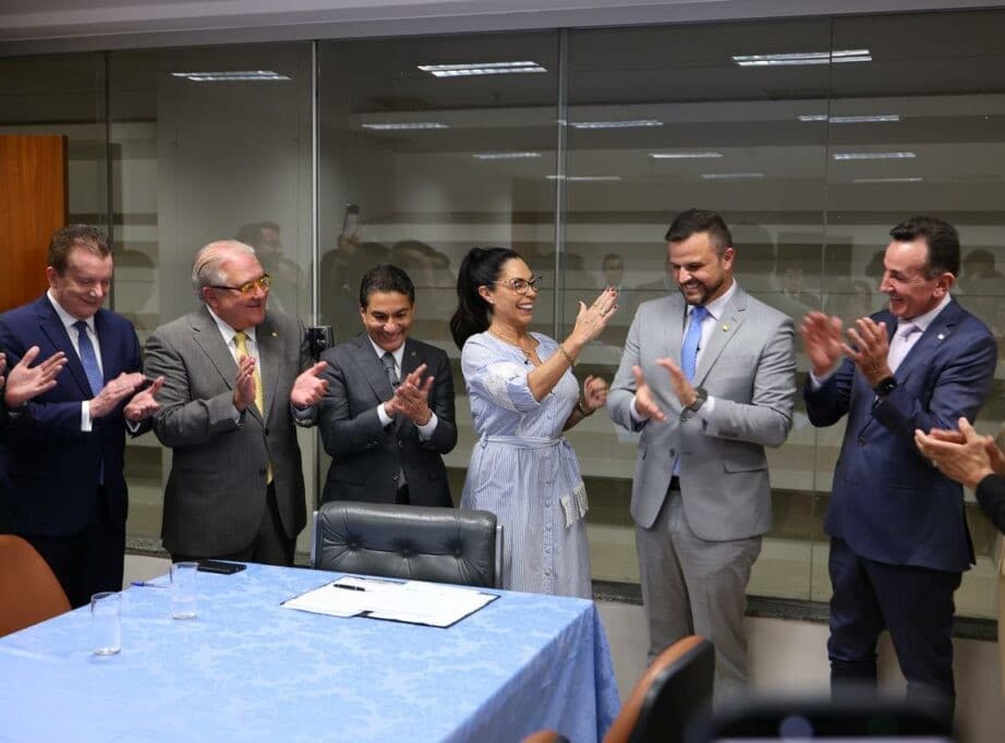 Deputado estadual Lucas Neves deixa o Podemos e se filia ao Republicanos