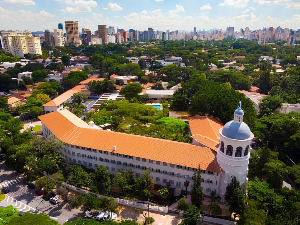 Educação de elite: escola mais cara do Brasil cobra até R$ 16 mil por mês e movimenta milhões com 1.500 alunos