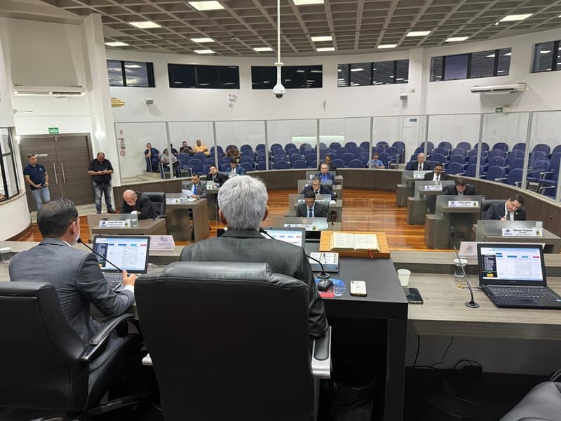 Sessões de fevereiro encerram com pauta voltada à saúde, segurança e infraestrutura - Rádio Araranguá FM 95.5