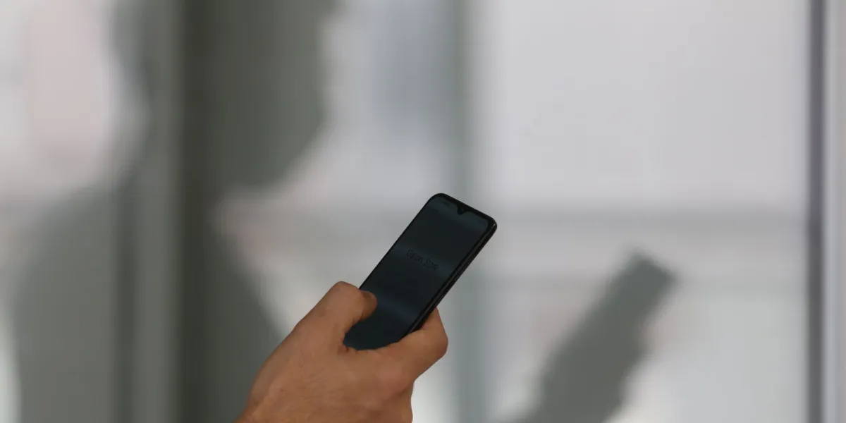Celulares: Brasil registra mais de 830 mil roubos e furtos em um ano