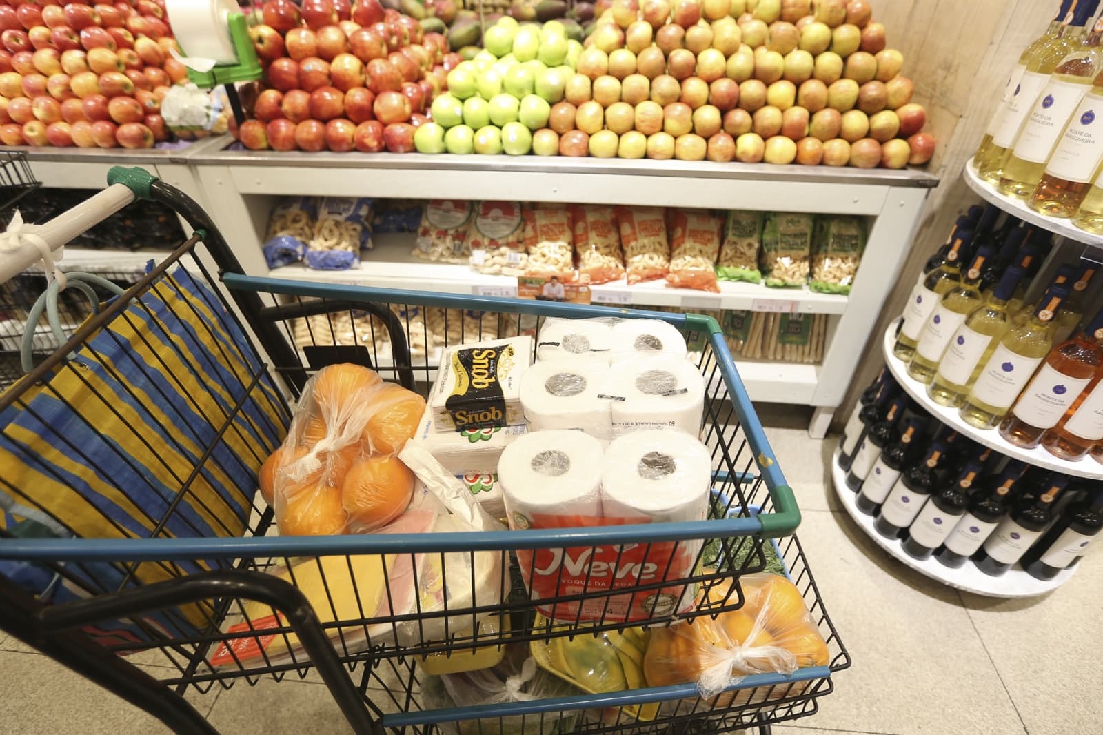 IPCA 15: Brasil registra deflação; veja quais alimentos mais caíram preços, segundo o IBGE - Revista Fórum