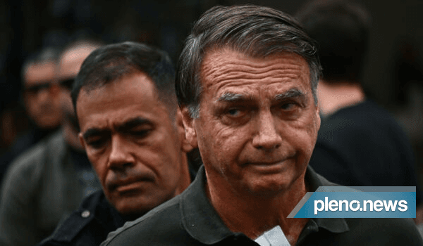 Médicos preveem alta de Jair Bolsonaro até sexta-feira