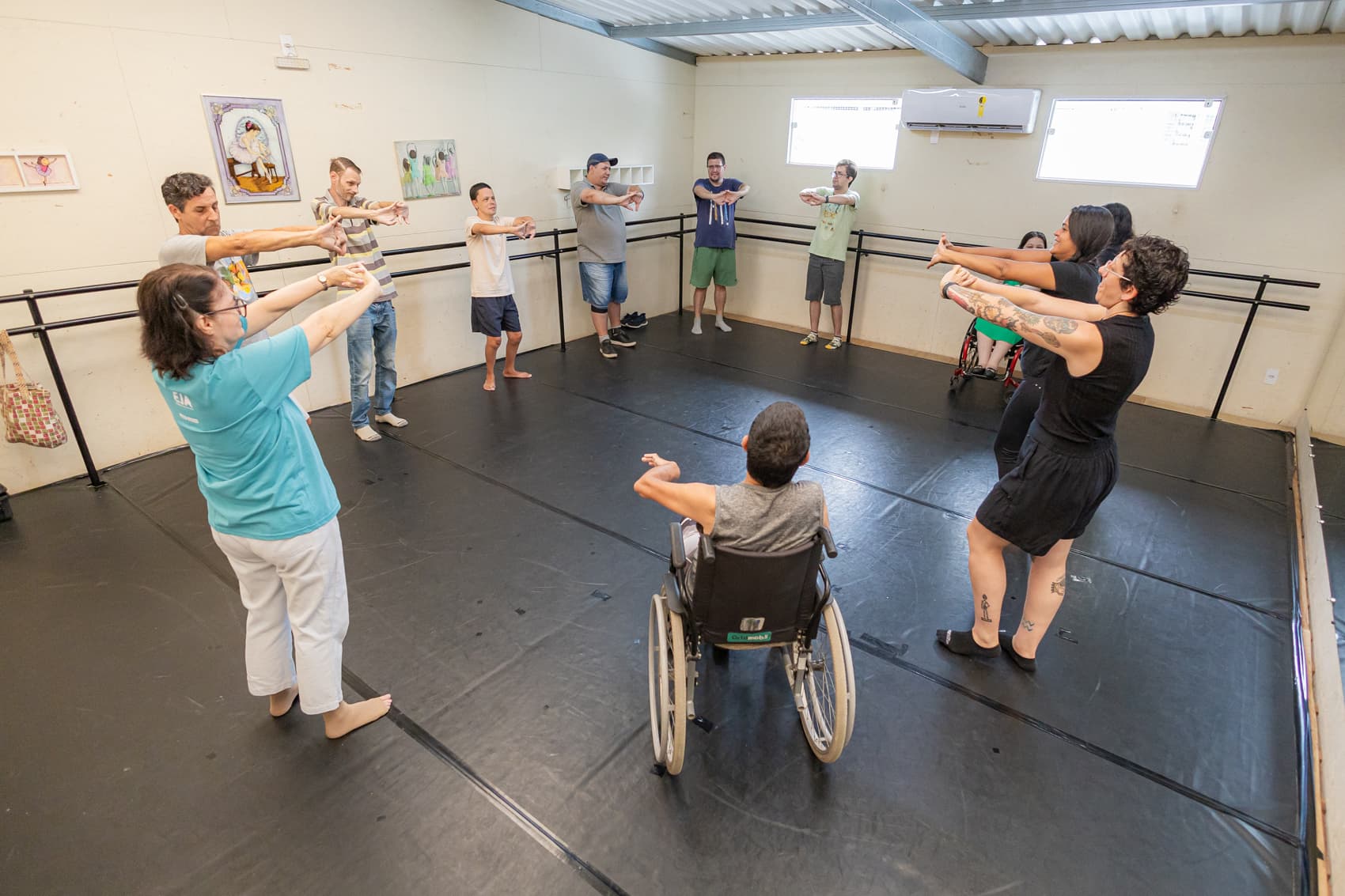 Araquari recebe oficina gratuita que une arte e saúde mental para integração comunitária