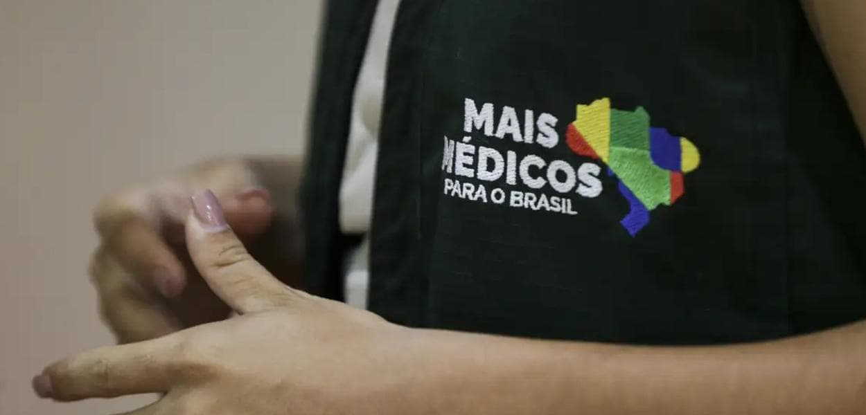 Programa Mais Médicos abre 1,5 mil vagas em novo edital