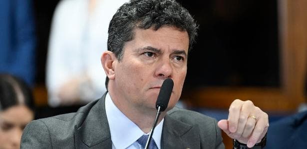 Comissão do Senado vota para derrubar decreto de Lula que restringiu armas - UOL Notícias