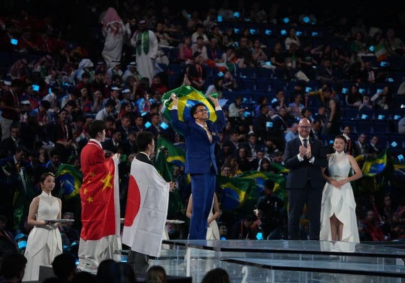 Brasil é vice-campeão mundial de educação profissional na China - Só Notícia Boa