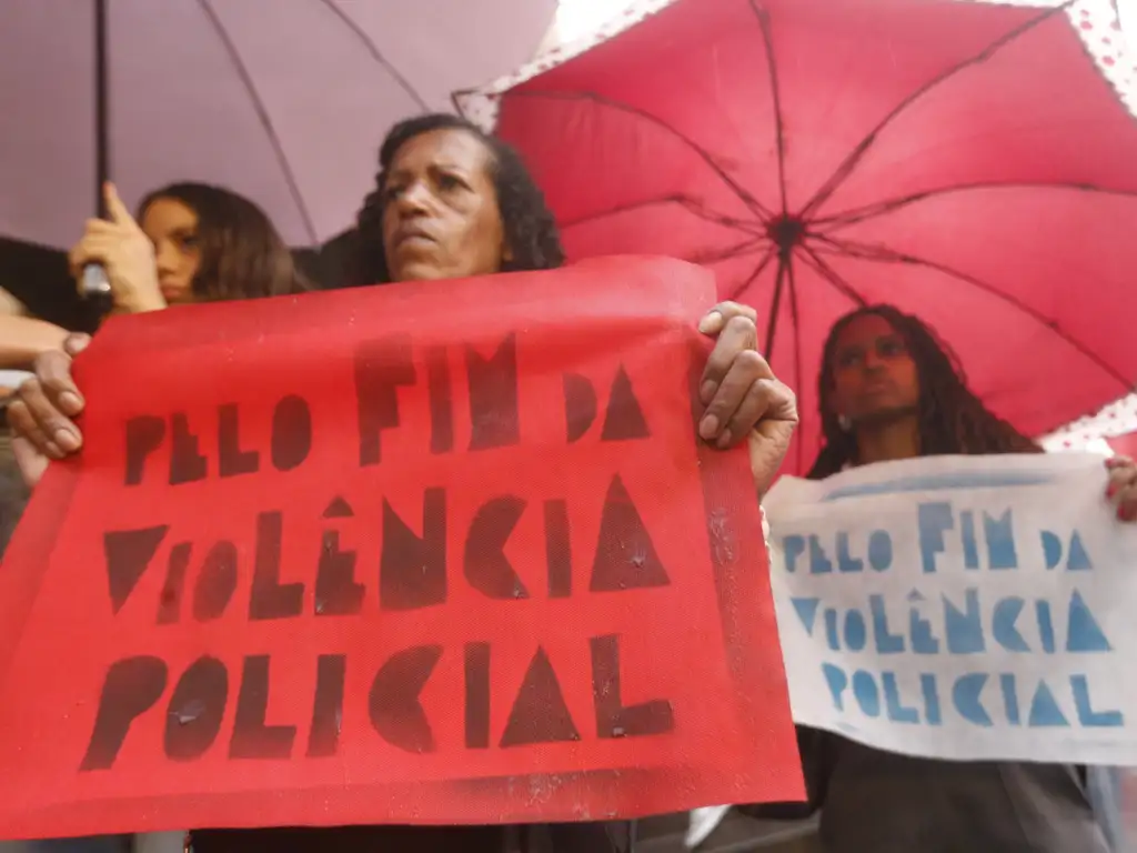 Organizações Sociais e População Definem Agenda Nacional de Segurança Pública com Foco em Direitos Humanos