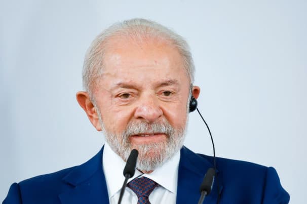 Lula lidera todos os cenários de pesquisa presidencial da Quaest
