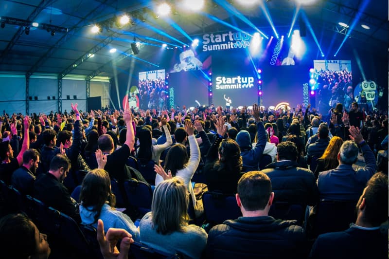 Itajaí expõe inovação e economia azul em evento de tecnologia em Florianópolis