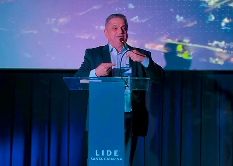 João Rodrigues exalta gestão e números de Chapecó em evento para empresários