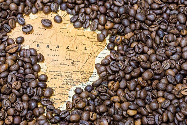 Aeronaves, óleo, café e carne estão fora do tarifaço imposto pelos EUA; veja lista completa
