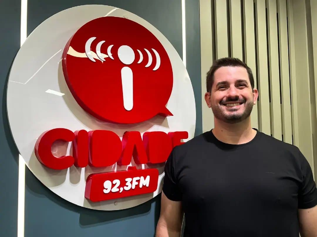 (VÍDEO) Obras, saúde e educação: os principais pontos da fala de Vechi - Rádio Cidade