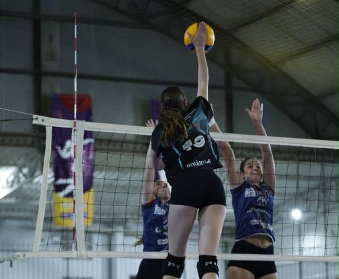 Vôlei Feminino de São José Estreia com Vitória na Olesc 2026