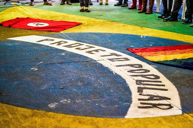 Curso debate realidade brasileira a partir da educação popular em Salvador