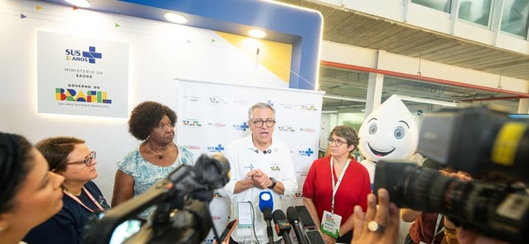 Governo do Brasil lança Programa Nacional de Pesquisa Clínica e anuncia R$ 120 milhões para impulsionar a inovação no SUS — Ministério da Saúde