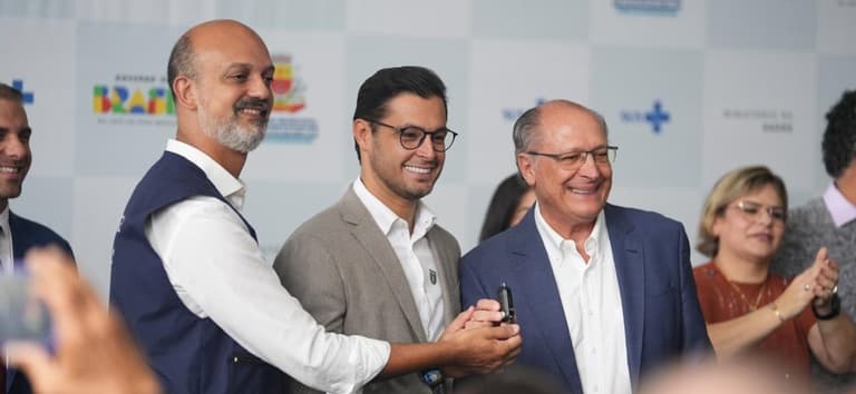 Governo Federal amplia estrutura do SUS em São Paulo com entrega de 22 novos veículos e investimento de R$ 8 milhões